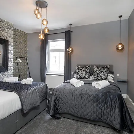 The Milton Sleeps 8 Close To Centre Pet Friendly *